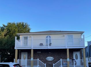 1407 W Ocean View Ave APT D, Norfolk, VA 23503