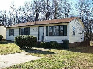 2032 Willow Rd, Greensboro, NC 27406