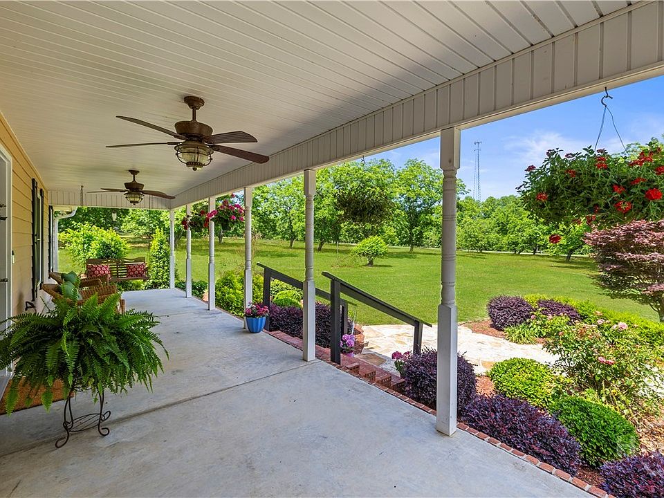 11959 US 301 Highway N, Claxton, GA 30417 | MLS #SA331738 | Zillow