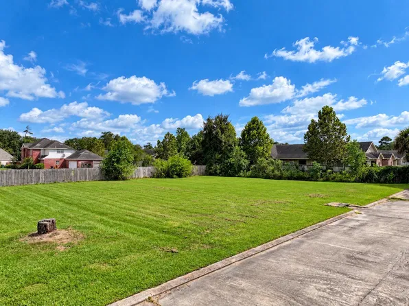 2204 Sunset Oaks Dr, Orange, TX 77630