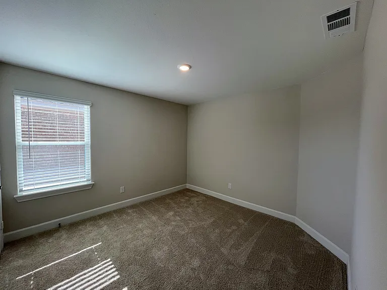 1414 Windermere Way — Photo 33
