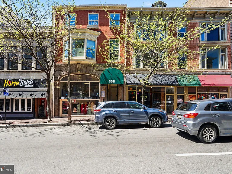 338 N Charles St — Photo 6