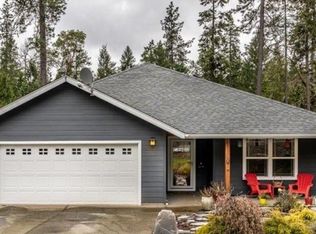 241 Wisteria Ln, Grants Pass, OR 97526