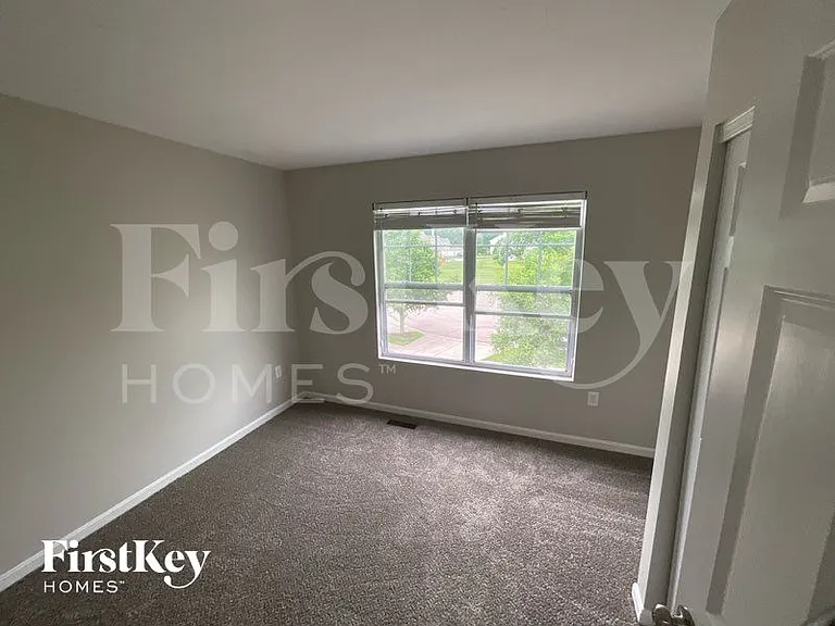 1624 Rosemore Ln — Photo 8