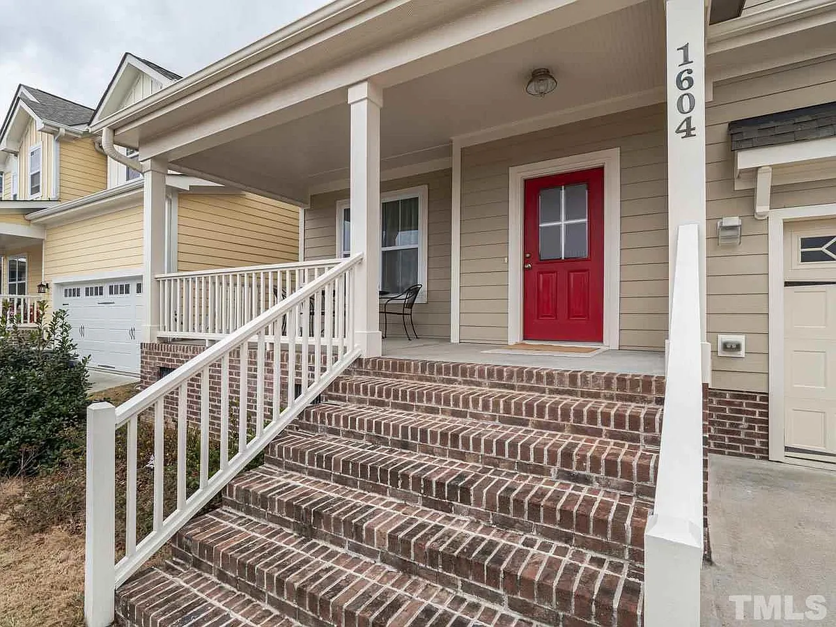 Building Photo - 1604 Drift Falls Ln