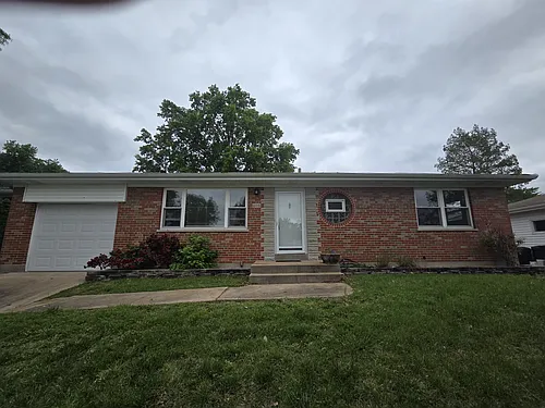 201 Bridgeview Ln Photo 1