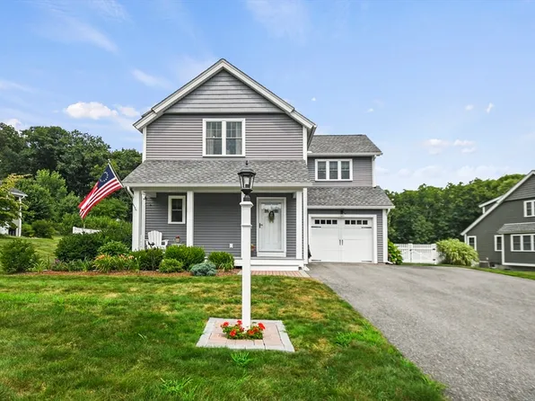 70 Massapoag Rd, Leominster, MA 01453