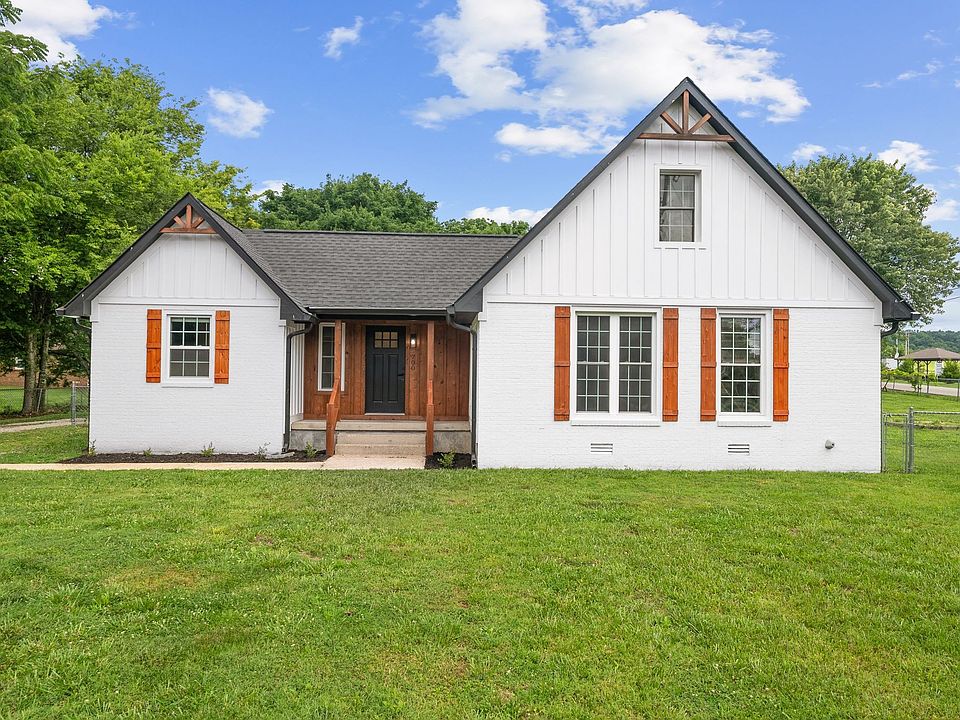 1st image of 700 Meade Dr