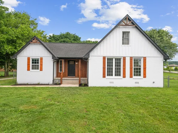 700 Meade Dr, Spring Hill, TN 37174