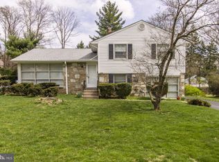 439 Twickenham Rd, Glenside, PA 19038