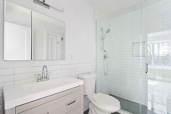 Sold by Compass | media 6