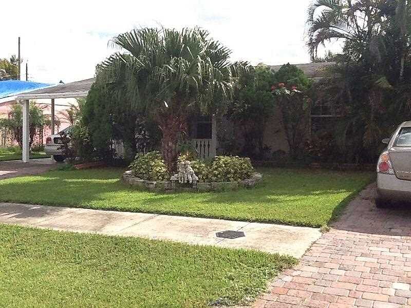 1st image of 1540 SW 63rd Ter
