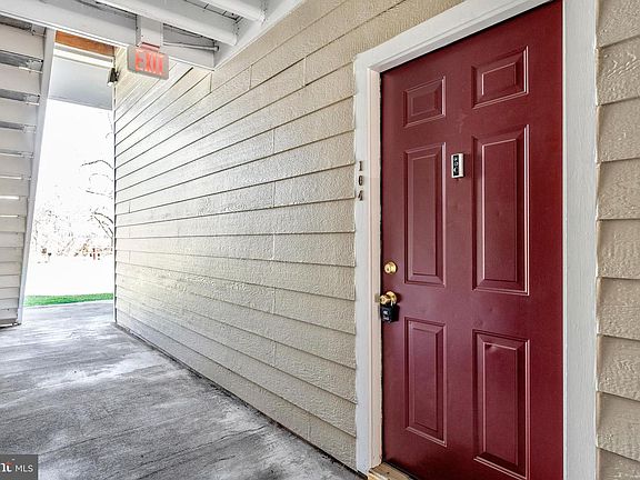 4th image of 20958 Timber Ridge Ter Unit 104