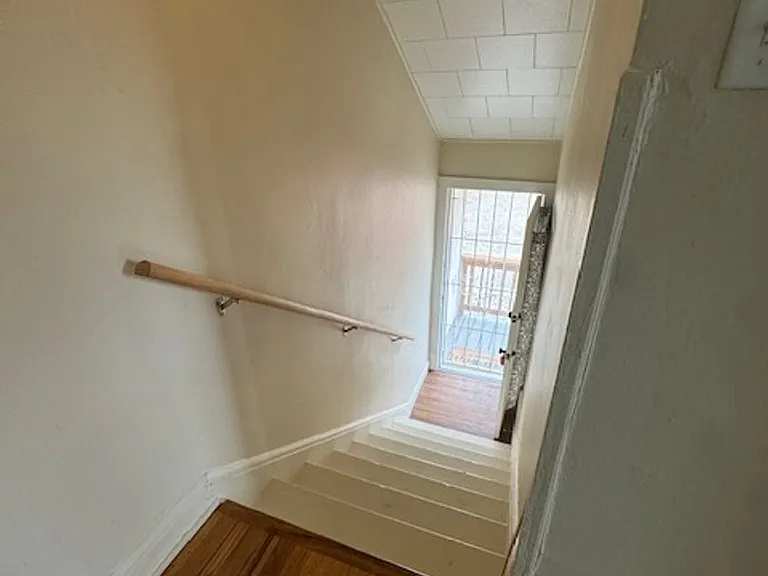 721 Hillside St — Photo 11