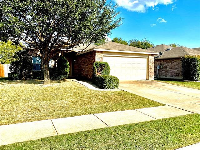 1st image of 608 Jennifer Dr