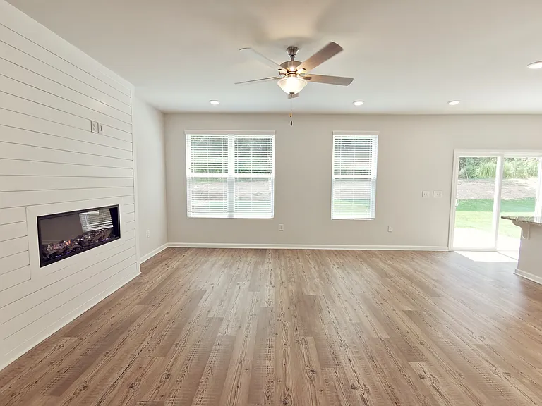 154 Green Love Ln — Photo 16
