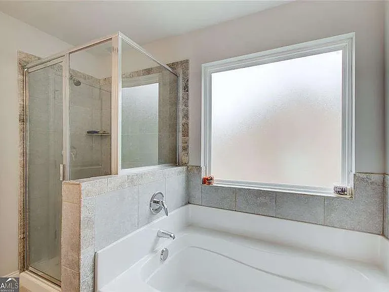 10161 Benton Woods Dr — Photo 8