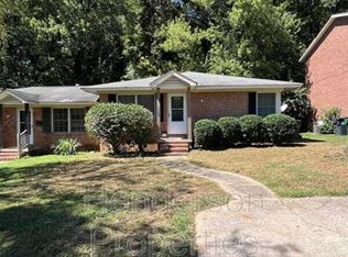 4811 Malibu Dr, Charlotte, NC 28215