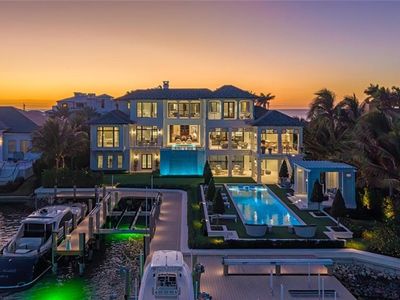 3777 Gordon DR, Naples, FL, 34102