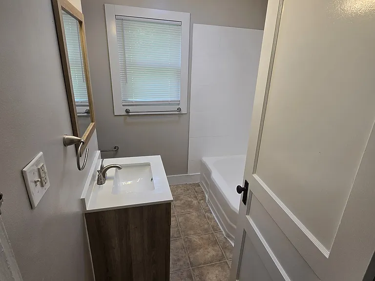 1805 Morningside Ave — Photo 4