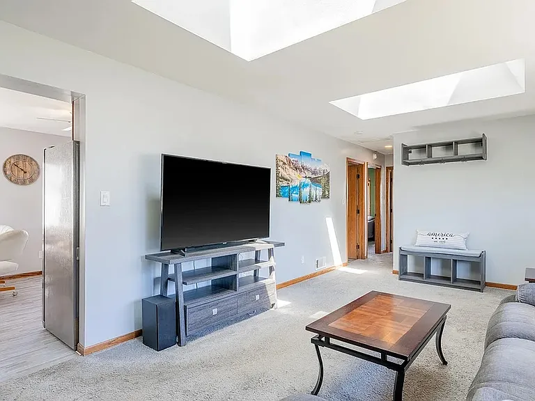 8124 Robertson Pl — Photo 39