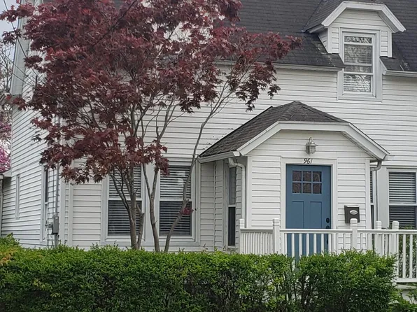 961 E Broadway, Milford, CT 06460