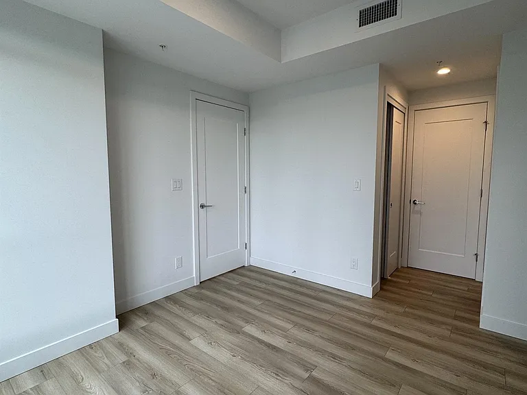 2381 Beta Ave #1201 — Photo 11