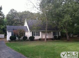 216 Prince Ln, Tullahoma, TN 37388