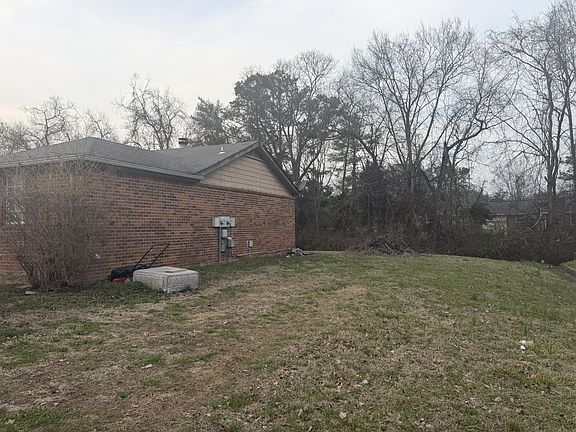 2nd image of 620 Westminster Dr