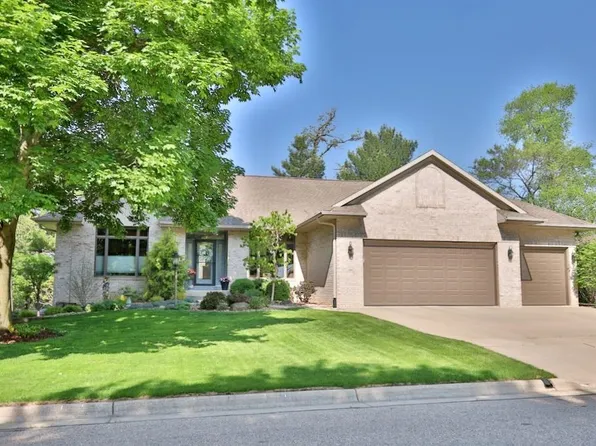 4221 Orion Dr, Janesville, WI 53546