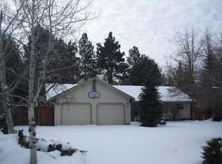 21075 Lost Valley Ct, Bend, OR 97702