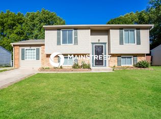 6824 Littleton Dr, Indianapolis, IN 46221