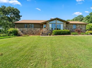 1869 Universal Rd, New Market, TN 37820