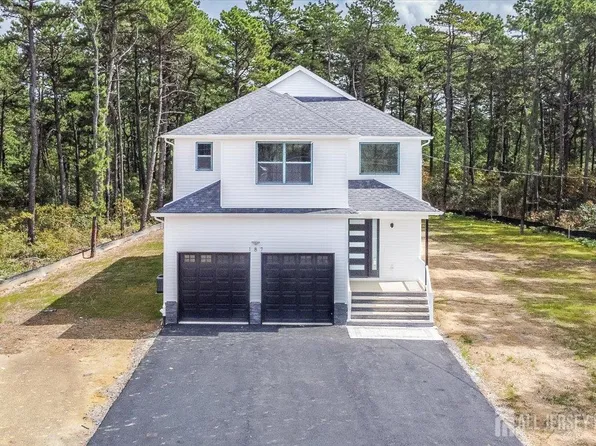 187 Grand Central Pkwy, Bayville, NJ 08721