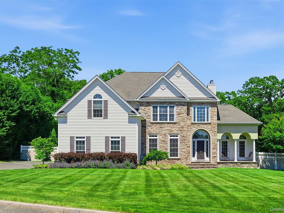 1st image of 47 Grassland Circle