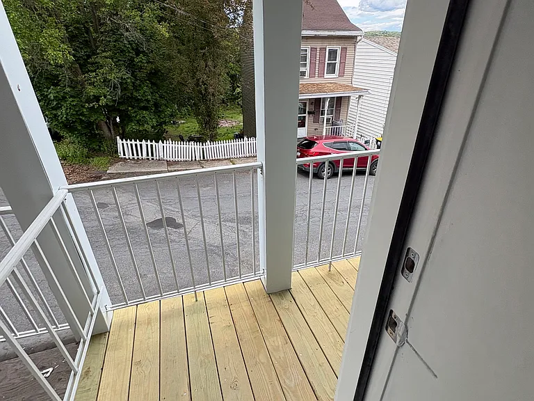 617 Pine Hill St #1 — Photo 17