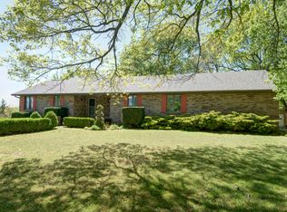 833 Barwick Pl, Willard, MO 65781