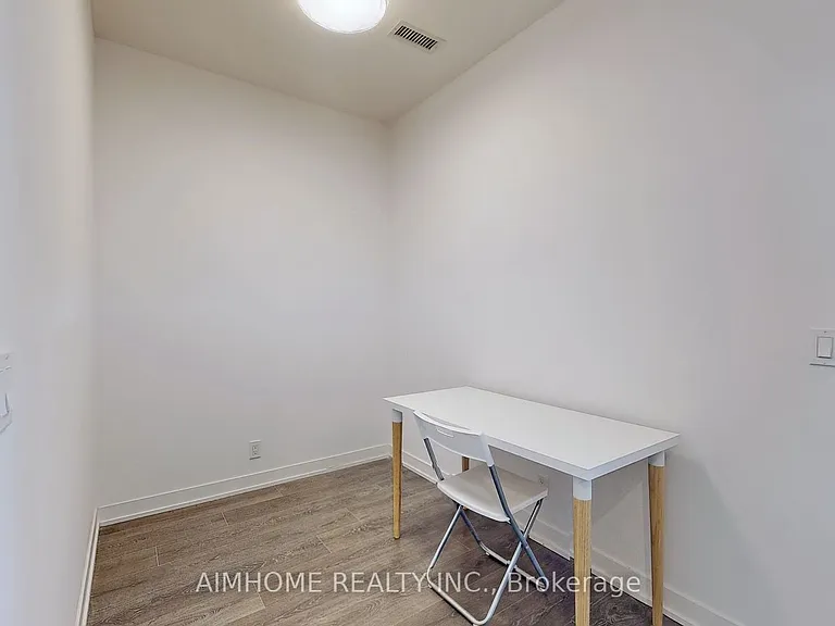 15 Holmes Ave #309 — Photo 5