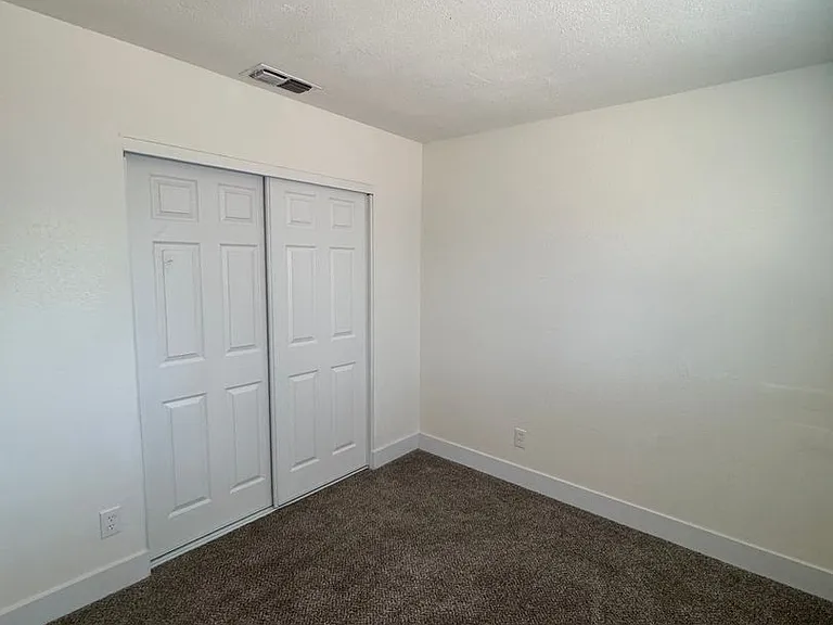 5574 Mountain View Dr — Photo 12