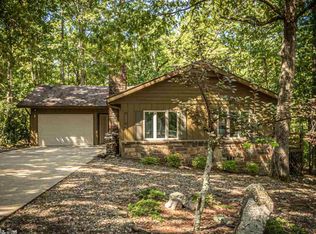 8 Escocia Ln, Hot Springs Village, AR 71909