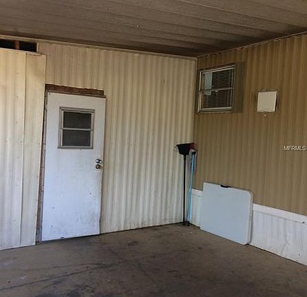 2nd image of 35436 Orange Grove Ln