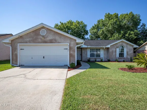 8278 Sailmaker Ln, Jacksonville, FL 32210