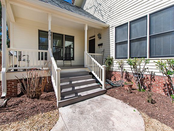 2nd image of 601 Latham Way