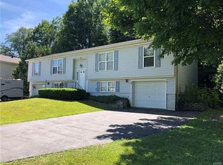 97 Downey Dr, Oswego, NY 13126
