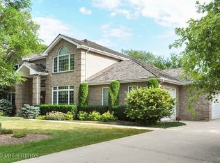 1 Brittany Ln, Lincolnshire, IL