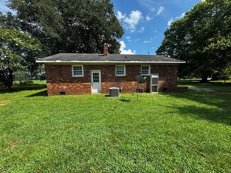 3113 Old School Rd — Photo 4