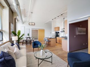 1701 Madison St NE UNIT 208, Minneapolis, MN 55413
