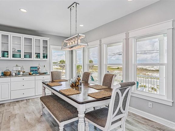 5th image of 7777 White Sands Blvd