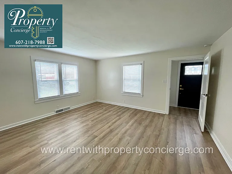211 Central Ave — Photo 3