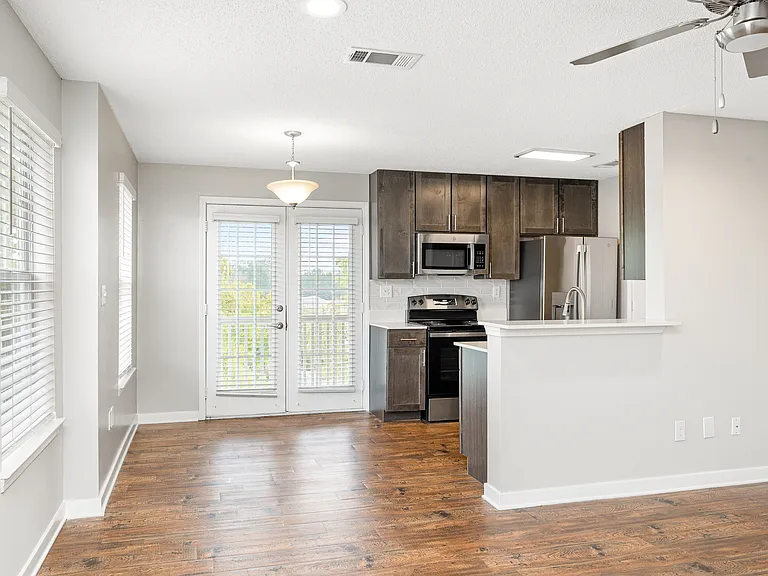 Reserve at Park Place Apartment Homes — Photo 1